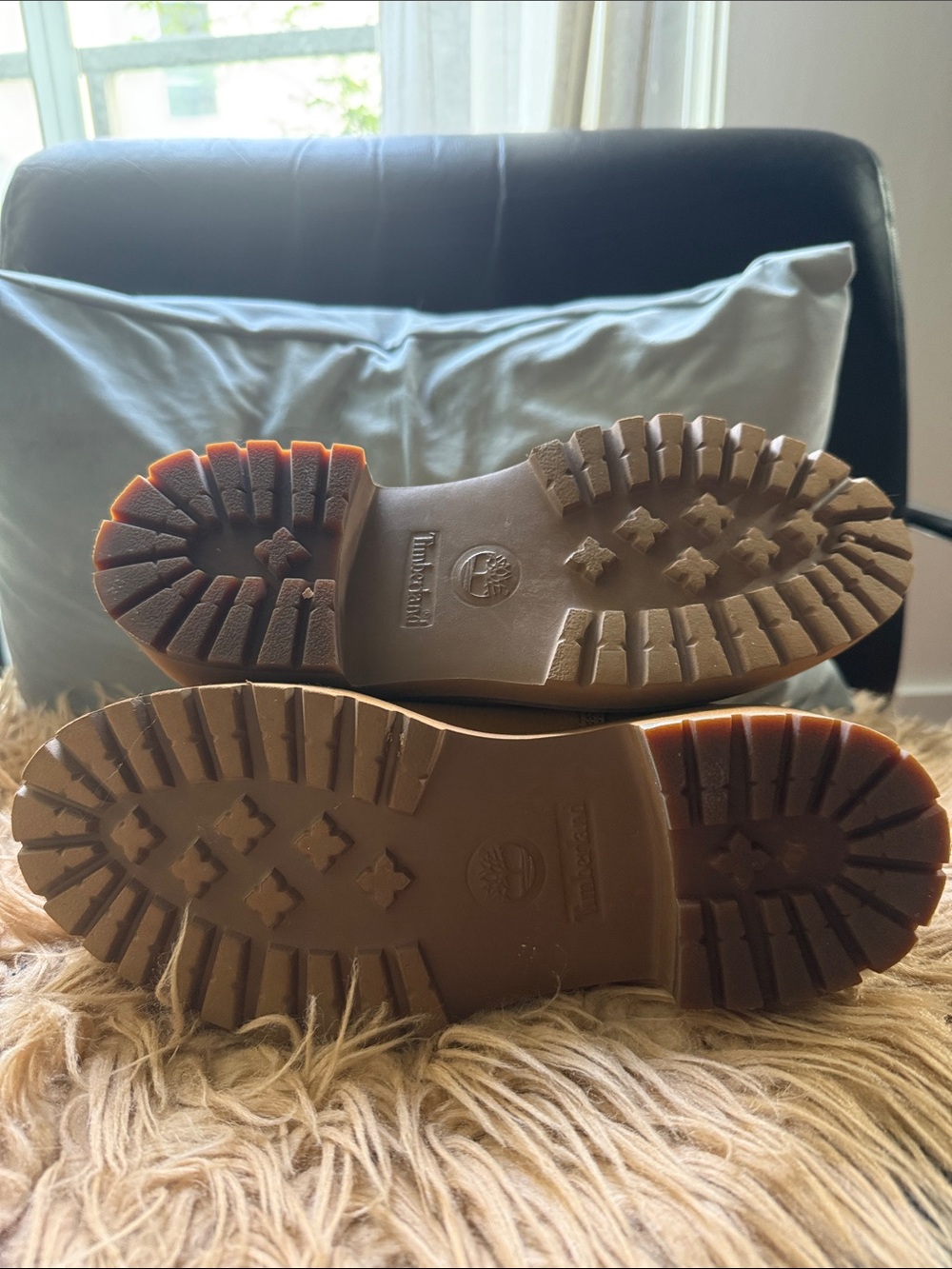 Timberland Tan Chelsea Lug Boots - Picture 3 of 5